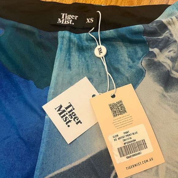 Tiger Mist - Clem Pant - Artist Print Blue - Picture 4 of 4